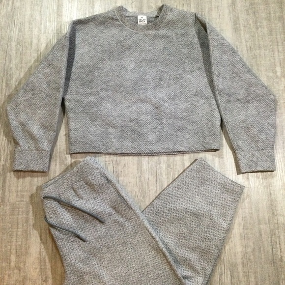 Nike Womens Sz Meduim Tech Pack Therma Fit ADV Forward Crewneck Sweatshirt Set - Picture 2 of 16